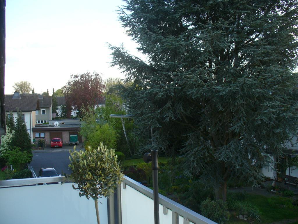 Ferienwohnung Rheinaue Köln Ngoại thất bức ảnh